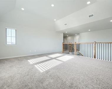 1309 Buttercup Road - Photo Thumbnail 28