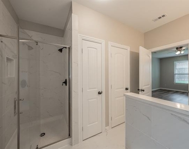 412 Hideaway Road - Photo Thumbnail 20