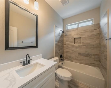 412 Hideaway Road - Photo Thumbnail 25