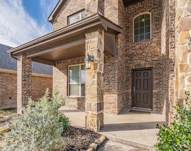 412 Hideaway Road - Photo Thumbnail 2