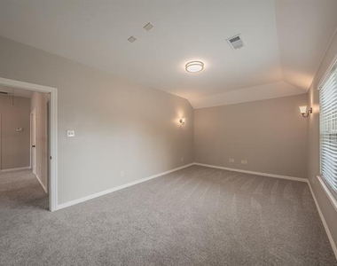 412 Hideaway Road - Photo Thumbnail 37