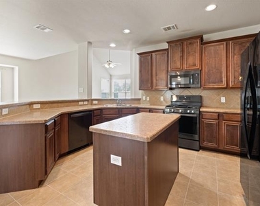9716 Mulligan Drive - Photo Thumbnail 7