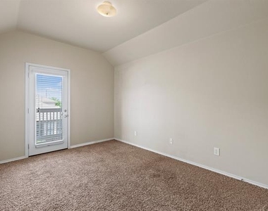 9716 Mulligan Drive - Photo Thumbnail 20