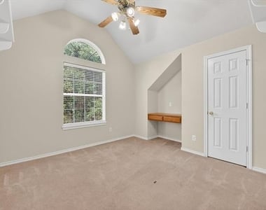 914 Dove Creek Trail - Photo Thumbnail 14