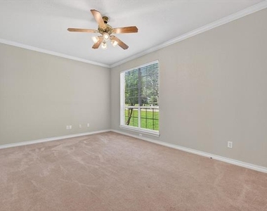 914 Dove Creek Trail - Photo Thumbnail 10
