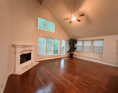 14112 Sparrow Hill Drive - Photo Thumbnail 5