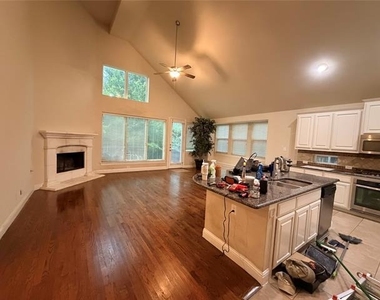 14112 Sparrow Hill Drive - Photo Thumbnail 10