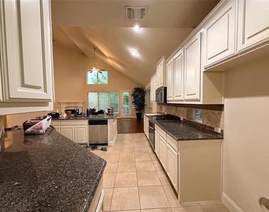 14112 Sparrow Hill Drive - Photo Thumbnail 8