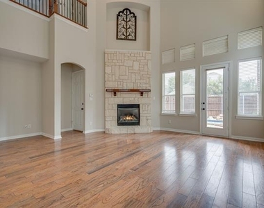 2746 Nightwind Court - Photo Thumbnail 10