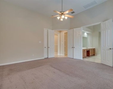 2746 Nightwind Court - Photo Thumbnail 14