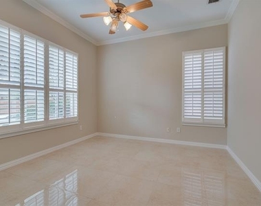 2746 Nightwind Court - Photo Thumbnail 2