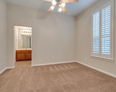 2746 Nightwind Court - Photo Thumbnail 21