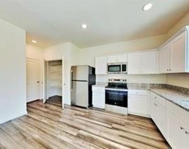 4413 Marsh Hawk Drive - Photo Thumbnail 2