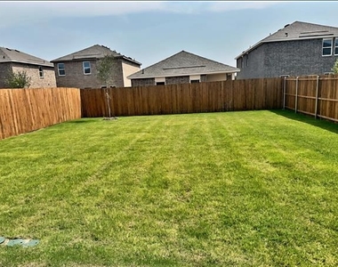 4413 Marsh Hawk Drive - Photo Thumbnail 13