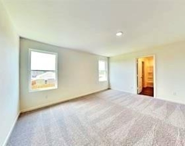 4413 Marsh Hawk Drive - Photo Thumbnail 6