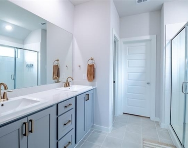 2122 Mossfield Lane - Photo Thumbnail 17