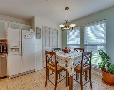 7701 Gillon Drive - Photo Thumbnail 12