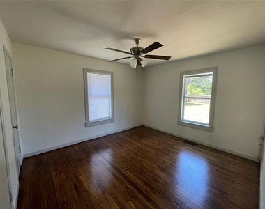 217 Terry Road - Photo Thumbnail 7