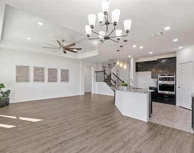 4208 Wood River Trail - Photo Thumbnail 9