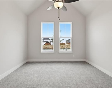 7243 Farley Street - Photo Thumbnail 9