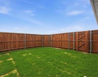 7243 Farley Street - Photo Thumbnail 19