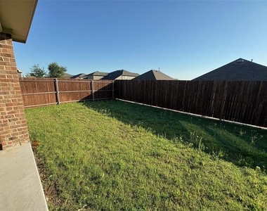610 Union Drive - Photo Thumbnail 34