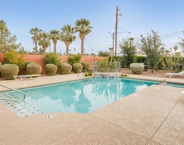 4612 E Culver Street - Photo Thumbnail 3
