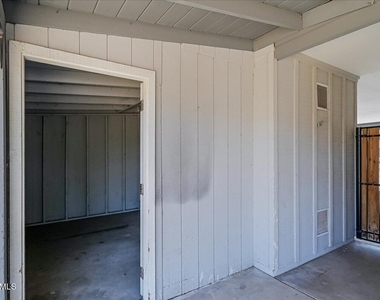 536 N Cheri Lynn Drive - Photo Thumbnail 24