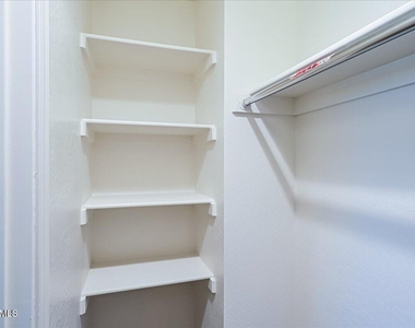536 N Cheri Lynn Drive - Photo Thumbnail 21