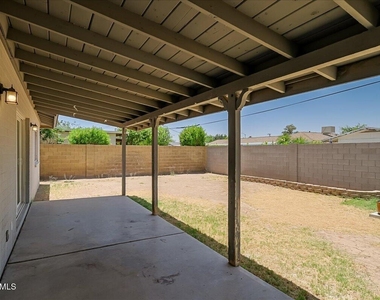 536 N Cheri Lynn Drive - Photo Thumbnail 25