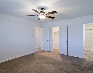 536 N Cheri Lynn Drive - Photo Thumbnail 19
