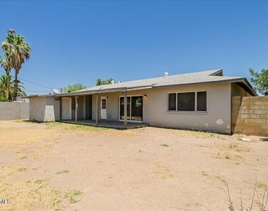 536 N Cheri Lynn Drive - Photo Thumbnail 27