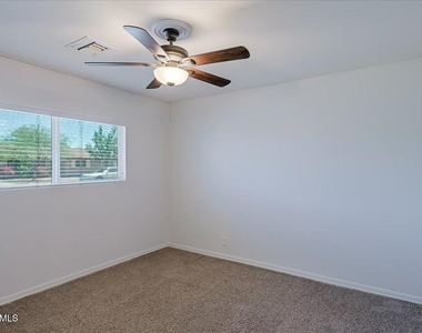 536 N Cheri Lynn Drive - Photo Thumbnail 16