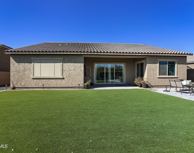22533 N 93rd Drive - Photo Thumbnail 14