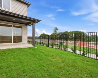 7281 Confetti Lane - Photo Thumbnail 36