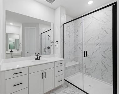 7281 Confetti Lane - Photo Thumbnail 8