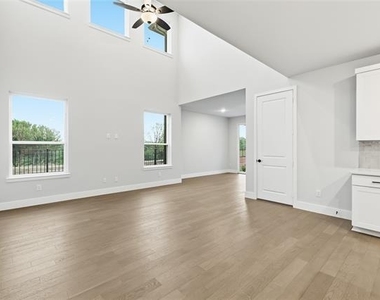 7281 Confetti Lane - Photo Thumbnail 18