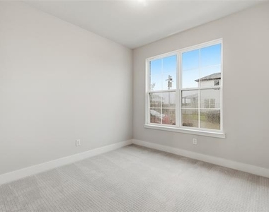 7281 Confetti Lane - Photo Thumbnail 4