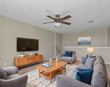 1308 Dawson Way - Photo Thumbnail 12