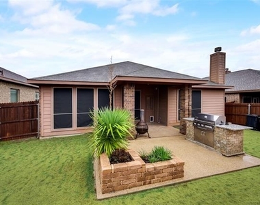 15825 Carlton Oaks Drive - Photo Thumbnail 18