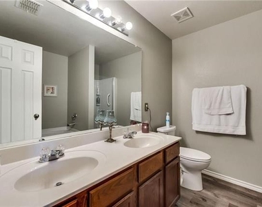 1210 Augustin Drive - Photo Thumbnail 17