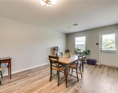 1210 Augustin Drive - Photo Thumbnail 11