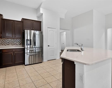 8728 Maple Ridge Trail - Photo Thumbnail 15