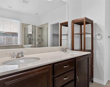 8728 Maple Ridge Trail - Photo Thumbnail 21