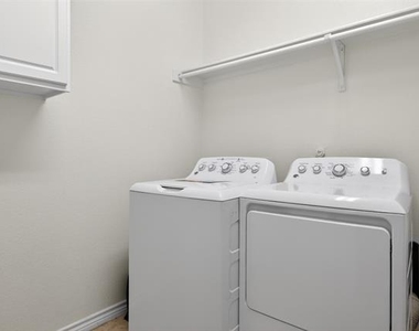 8728 Maple Ridge Trail - Photo Thumbnail 36