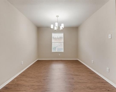 12617 Seagull Way - Photo Thumbnail 14