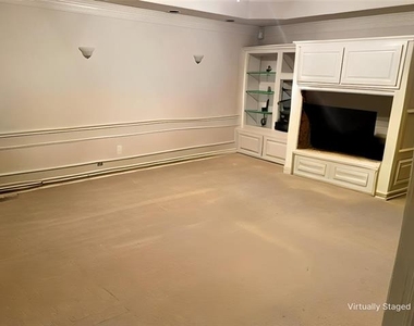 7521 England Drive - Photo Thumbnail 15