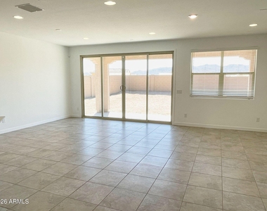 4622 N 192nd Lane - Photo Thumbnail 1