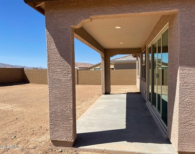 4622 N 192nd Lane - Photo Thumbnail 18