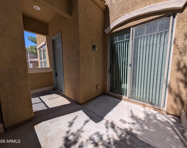 15240 N 142nd Avenue - Photo Thumbnail 31